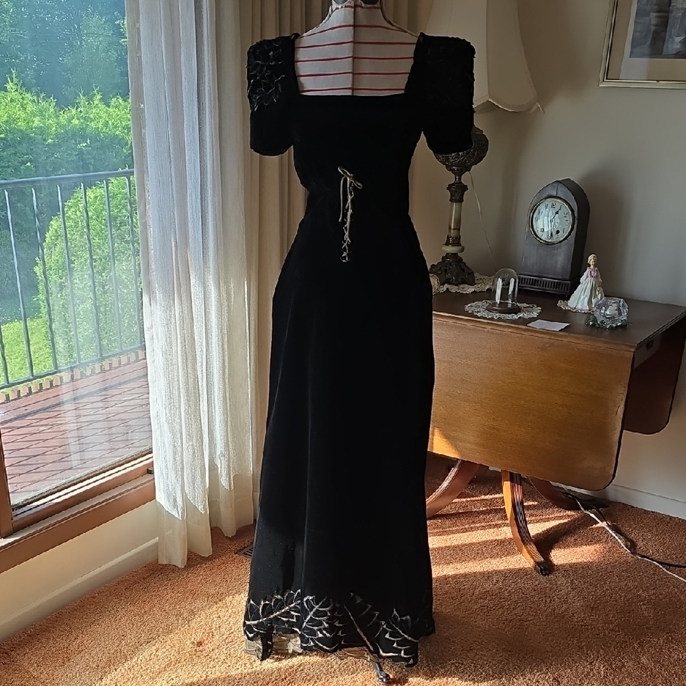 Vintage 1920s / 1930s Full Length Black Velvet Dress with Mesh Leaf Cut Outs